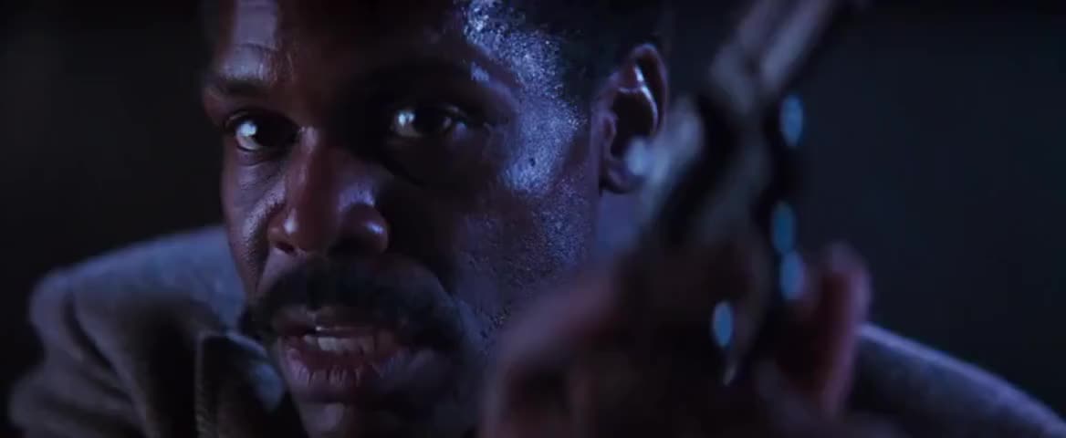 Danny Glover as Roger Murtaugh in Lethal Weapon 3